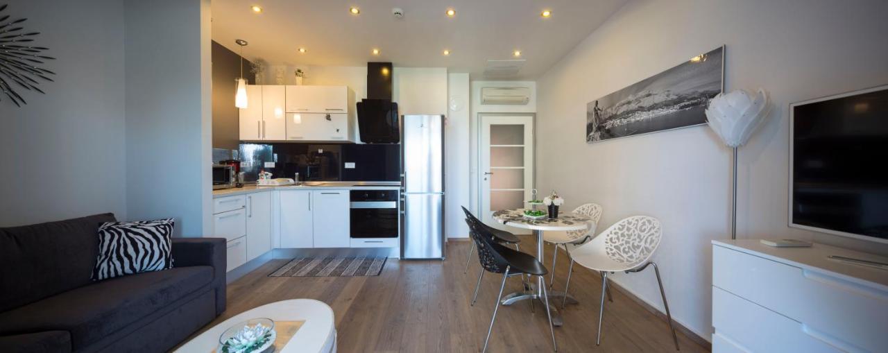 Villa Nena Makarska Ngoại thất bức ảnh